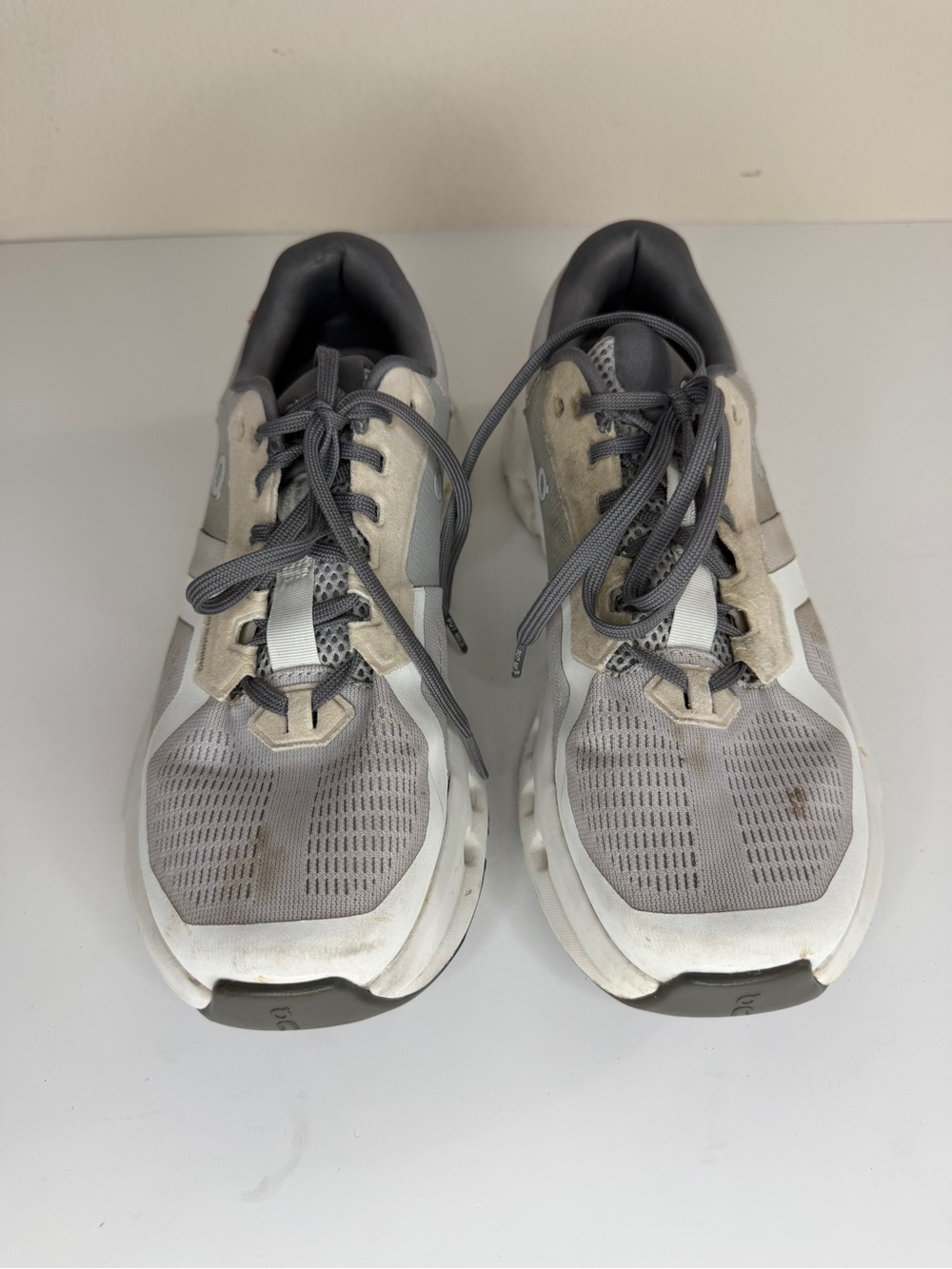 On Cloudrunner 2 Shoes Running Frost White Gray Sneakers Athletic Women’s 7.5 - Picture 4 of 16